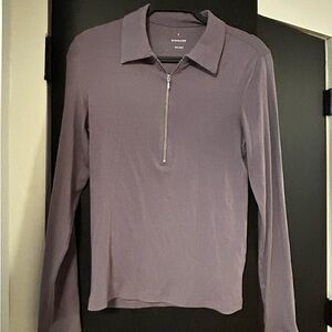 Women’s Everlane zip up shirt